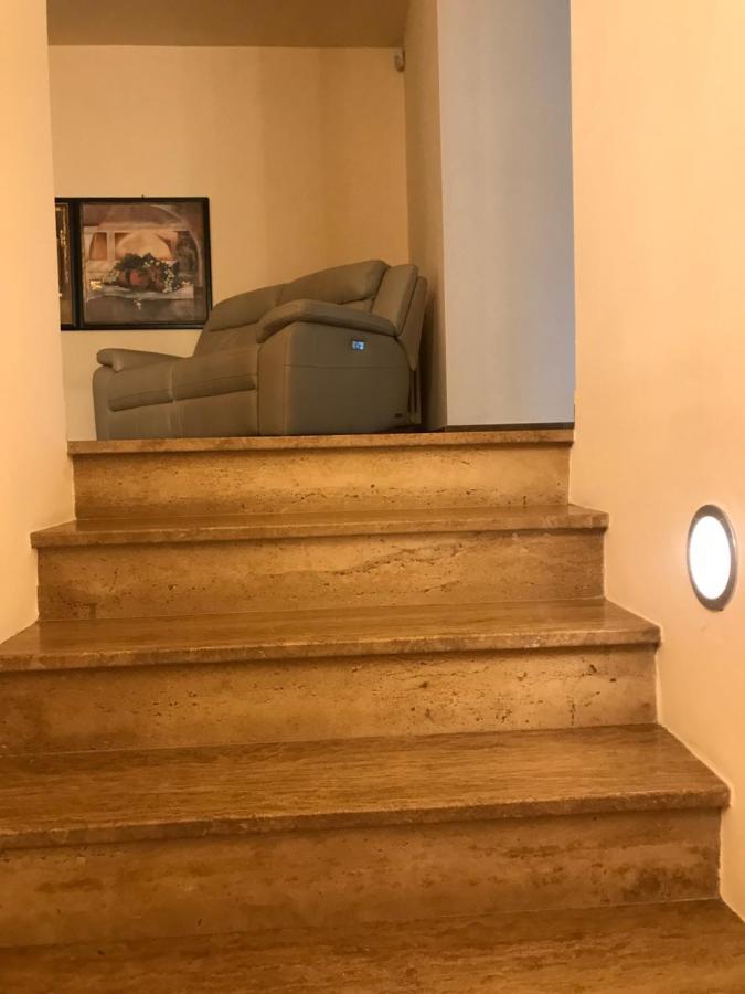 וירג'יו L'Alloggio Del Capitano מראה חיצוני תמונה